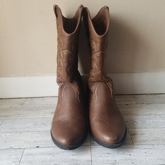 Cat and Jack Girlโs Western Boots Size 5 - Picture 2 of 9